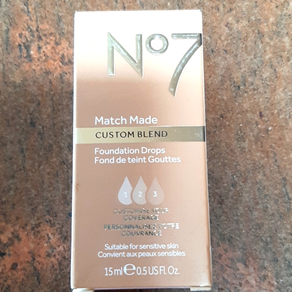 No 7 foundation, 15 ml Warm Ivory
